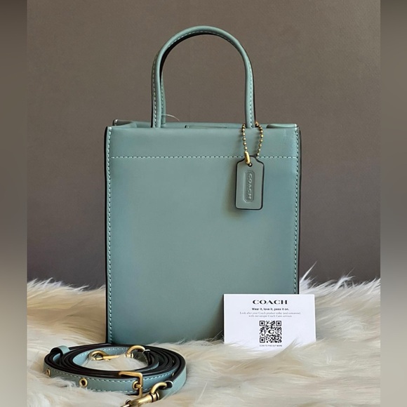 C4828 - Coach Mini Cashin Tote - Picture 11 of 13